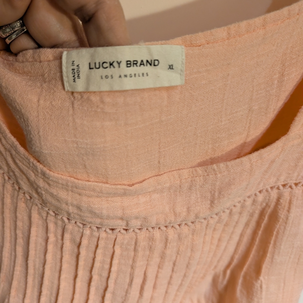 Lucky Brand Blush Eyelet Salmon Peach Pinkish Blouse - Picture 4 of 6